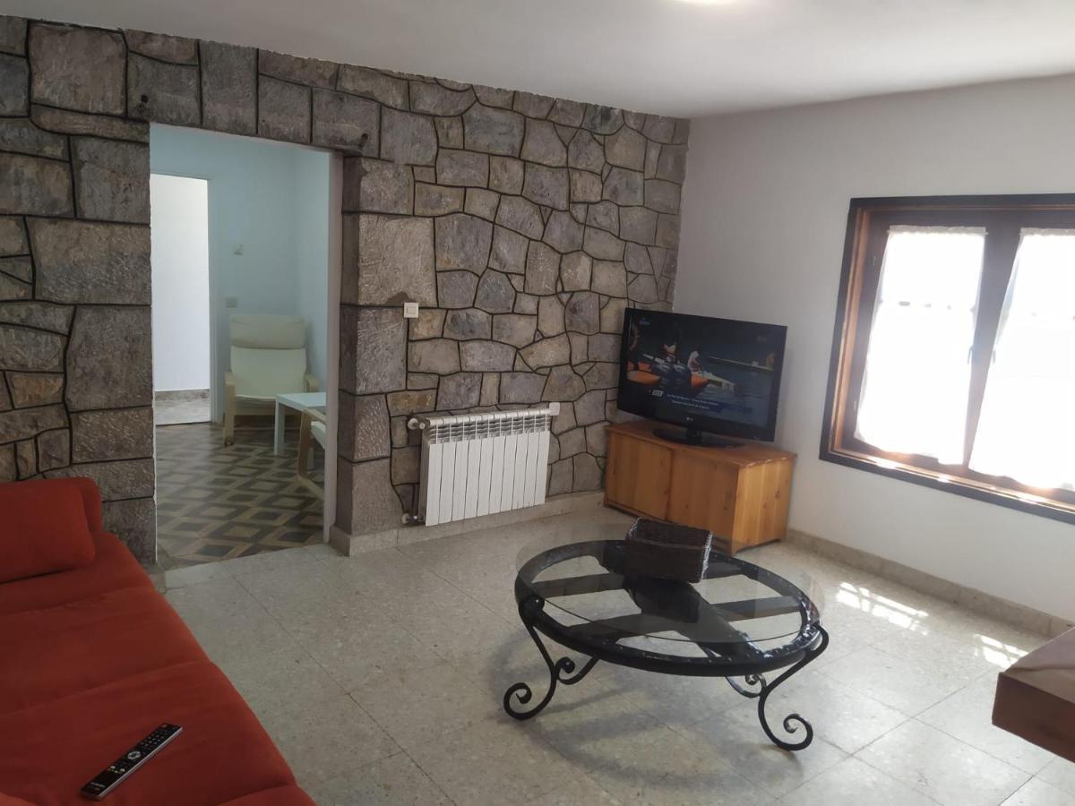 Villa Noriega La Franca Εξωτερικό φωτογραφία